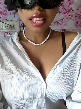 Snapshot of sandy_naughty chatting on June 12, 2026, 5:17 am sandy naughty online show from June 12, 2026, 5:17 am