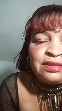 Snapshot of _violetta_- chatting on February 27, 2025, 2:10 pm violetta - online show from February 27, 2025, 2:10 pm