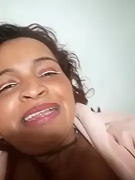 Snapshot of _violetta_- chatting on March 8, 2025, 12:55 am violetta - online show from March 8, 2025, 12:55 am