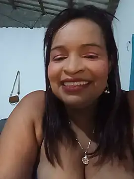 Snapshot of _violetta_- chatting on May 30, 2026, 12:41 am violetta - online show from May 30, 2026, 12:41 am