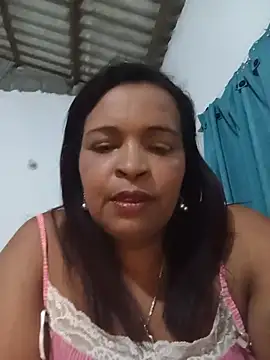 Snapshot of _violetta_- chatting on June 12, 2026, 1:48 am violetta - online show from June 12, 2026, 1:48 am