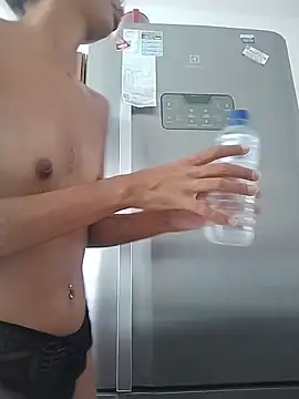 Snapshot of Emanuelle_manu chatting on December 2, 2024, 3:14 pm Emanuelle manu online show from December 2, 2024, 3:14 pm