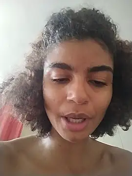 Snapshot of Emanuelle_manu chatting on January 26, 2025, 11:39 pm Emanuelle manu online show from January 26, 2025, 11:39 pm