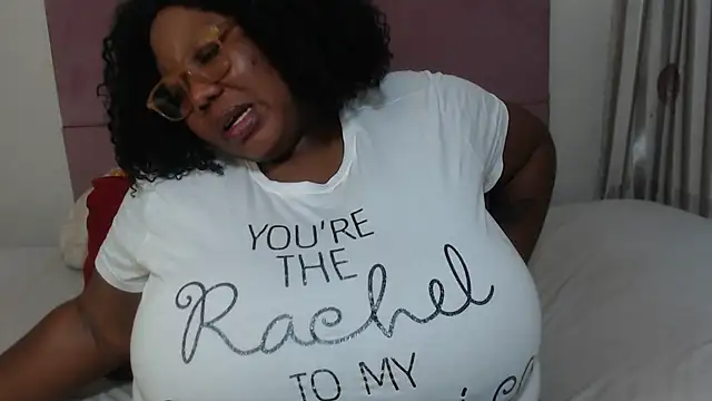 Snapshot of DAIRYBELLELIZxx chatting on February 22, 2025, 6:08 pm DAIRYBELLELIZxx online show from February 22, 2025, 6:08 pm