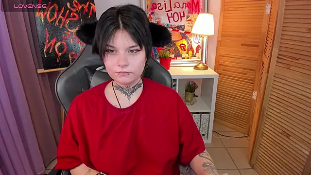 Snapshot of mekurisu chatting on January 24, 2025, 11:37 am mekurisu online show from January 24, 2025, 11:37 am