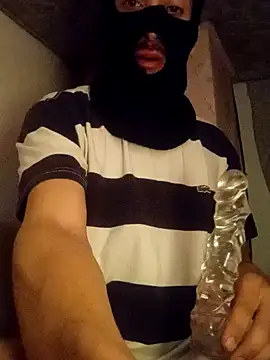 Snapshot of motoboysafd chatting on October 23, 2025, 7:51 am motoboysafd online show from October 23, 2025, 7:51 am