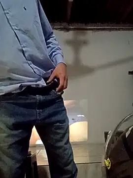 Snapshot of motoboysafd chatting on November 22, 2025, 7:07 am motoboysafd online show from November 22, 2025, 7:07 am