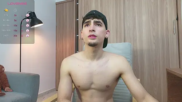 zenn rush1 online show from March 1, 2025, 1:51 pm