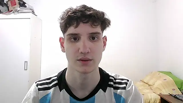 Spicylemon01 online show from April 27, 2026, 12:19 am