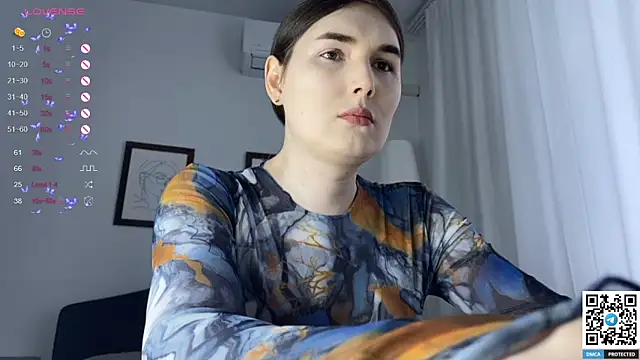 Snapshot of Maria_Bowie chatting on February 28, 2025, 8:31 am Maria Bowie online show from February 28, 2025, 8:31 am