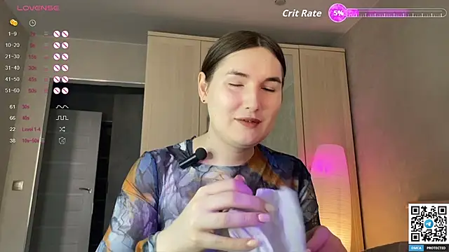 Snapshot of Maria_Bowie chatting on September 15, 2025, 7:41 am Maria Bowie online show from September 15, 2025, 7:41 am