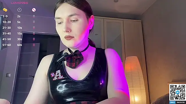 Snapshot of Maria_Bowie chatting on February 6, 2026, 7:34 am Maria Bowie online show from February 6, 2026, 7:34 am