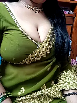 Snapshot of amala_ss chatting on January 6, 2025, 9:52 am amala ss online show from January 6, 2025, 9:52 am