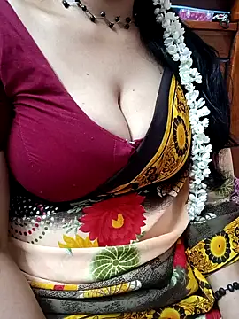 Snapshot of amala_ss chatting on January 8, 2025, 6:09 am amala ss online show from January 8, 2025, 6:09 am