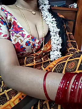 Snapshot of amala_ss chatting on January 29, 2025, 10:48 am amala ss online show from January 29, 2025, 10:48 am