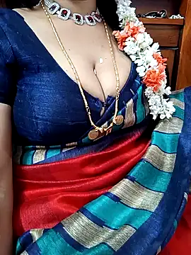 Snapshot of amala_ss chatting on February 1, 2025, 10:59 am amala ss online show from February 1, 2025, 10:59 am