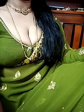 Snapshot of amala_ss chatting on February 9, 2025, 3:01 pm amala ss online show from February 9, 2025, 3:01 pm