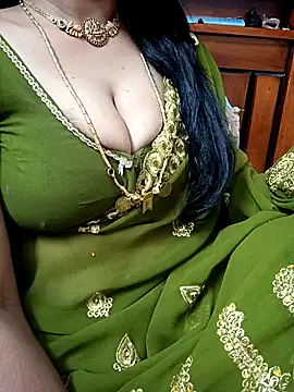 Snapshot of amala_ss chatting on February 12, 2025, 6:09 pm amala ss online show from February 12, 2025, 6:09 pm