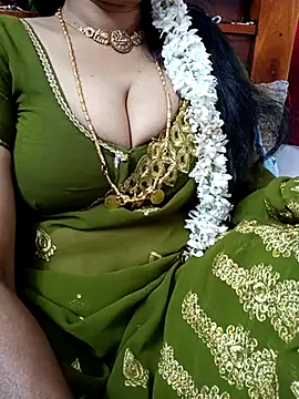 Snapshot of amala_ss chatting on February 22, 2025, 10:40 am amala ss online show from February 22, 2025, 10:40 am