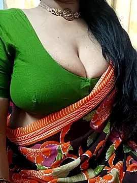 Snapshot of amala_ss chatting on October 1, 2025, 10:10 am amala ss online show from October 1, 2025, 10:10 am