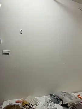 wt0314 online show from December 5, 2025, 1:42 pm