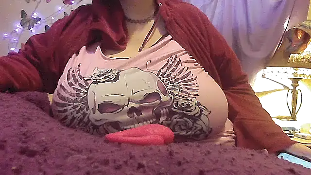 Alli Kat online show from March 3, 2025, 1:42 pm