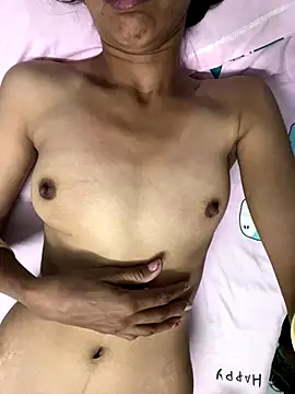 Snapshot of HotRiyacpl chatting on October 17, 2025, 6:21 pm HotRiyacpl online show from October 17, 2025, 6:21 pm