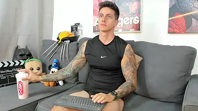 Snapshot of JeanBroc chatting on July 2, 2026, 6:58 pm JeanBroc online show from July 2, 2026, 6:58 pm