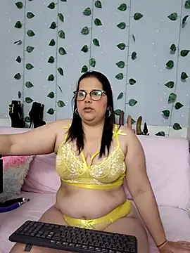 kiara scottt online show from February 25, 2026, 8:57 am