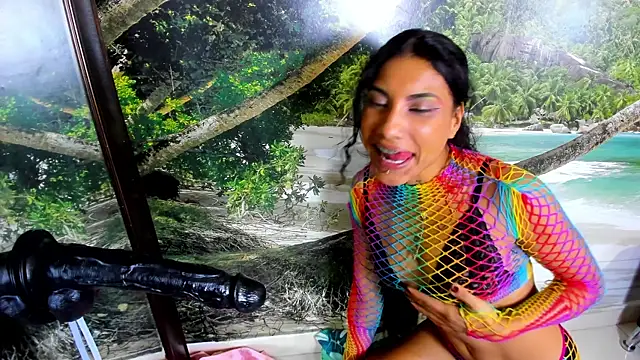 Snapshot of Mieldeluna chatting on February 12, 2025, 3:29 am Mieldeluna online show from February 12, 2025, 3:29 am