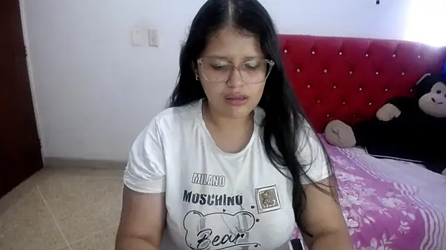 Snapshot of angel_barbie_1 chatting on June 11, 2026, 4:05 pm angel barbie 1 online show from June 11, 2026, 4:05 pm