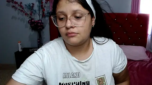 Snapshot of angel_barbie_1 chatting on July 28, 2026, 8:52 pm angel barbie 1 online show from July 28, 2026, 8:52 pm