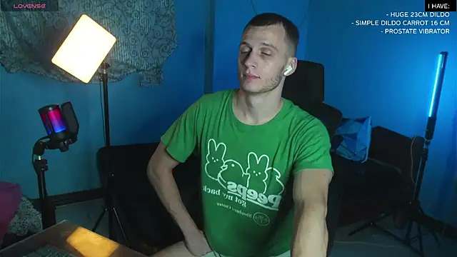 Snapshot of mickeypict chatting on February 14, 2025, 4:09 pm mickeypict online show from February 14, 2025, 4:09 pm