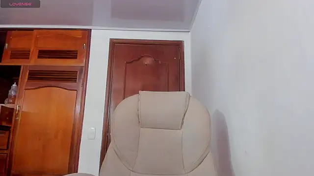 Maavca  online show from September 10, 2025, 7:47 pm