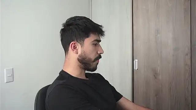 dam0n fr0st online show from December 16, 2024, 8:37 pm