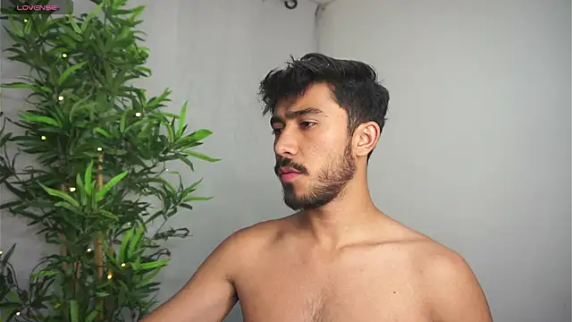 dam0n fr0st online show from March 21, 2025, 9:23 pm