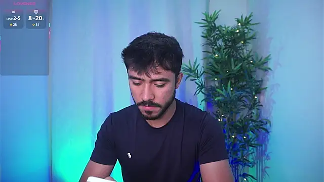 dam0n fr0st online show from November 14, 2025, 9:02 pm