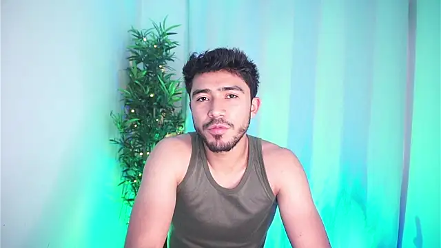 Snapshot of dam0n_fr0st chatting on June 15, 2026, 8:22 pm dam0n fr0st online show from June 15, 2026, 8:22 pm