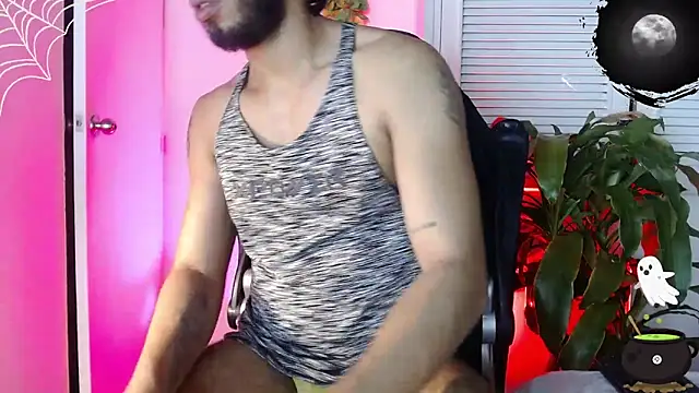 Snapshot of Colby_brown03 chatting on October 12, 2025, 10:03 am Colby brown03 online show from October 12, 2025, 10:03 am