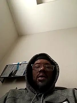 Txdarkmeat74 online show from March 17, 2026, 1:47 pm