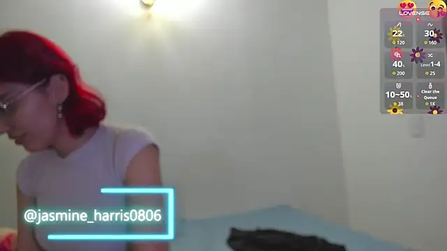 JasmineHarris online show from October 31, 2025, 11:17 pm