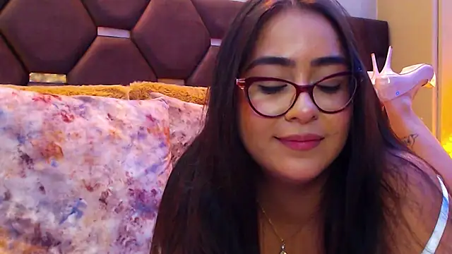 Snapshot of DevonPiers chatting on January 23, 2025, 3:11 pm DevonPiers online show from January 23, 2025, 3:11 pm