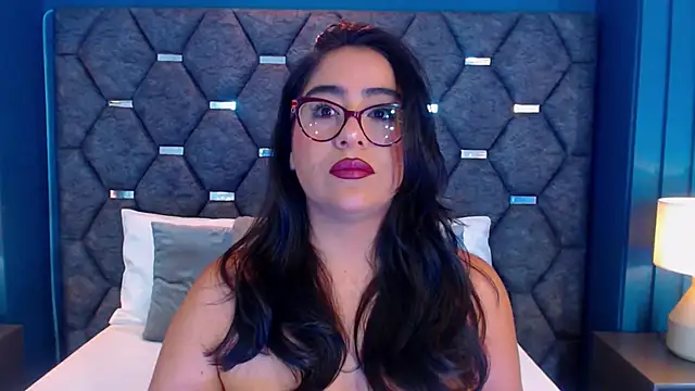 Snapshot of DevonPiers chatting on September 11, 2025, 12:05 pm DevonPiers online show from September 11, 2025, 12:05 pm