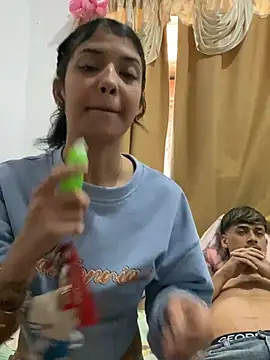 Rouuus12 online show from February 20, 2026, 1:33 pm