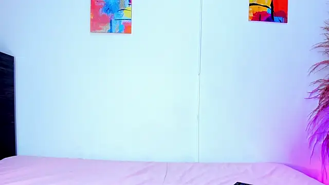 AnnieSofiia online show from September 21, 2025, 7:48 pm