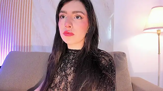 Snapshot of Eliz_jane chatting on May 22, 2026, 2:44 pm Eliz jane online show from May 22, 2026, 2:44 pm