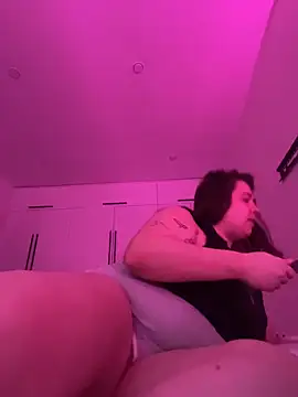 SuzieMurray online show from December 19, 2025, 7:15 am