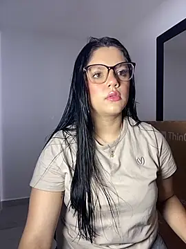 kimberlyhills1 online show from October 24, 2025, 6:48 pm