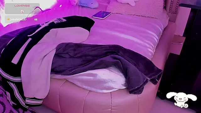 Snapshot of AlexaFoxy18 chatting on March 19, 2025, 7:51 am AlexaFoxy18 online show from March 19, 2025, 7:51 am