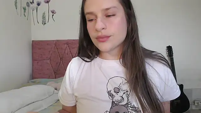 Snapshot of Serenity chatting on November 23, 2025, 9:36 pm Serenity online show from November 23, 2025, 9:36 pm